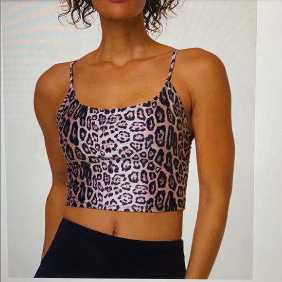 Onzie Tops - Onzie Leopard Crop Top Large